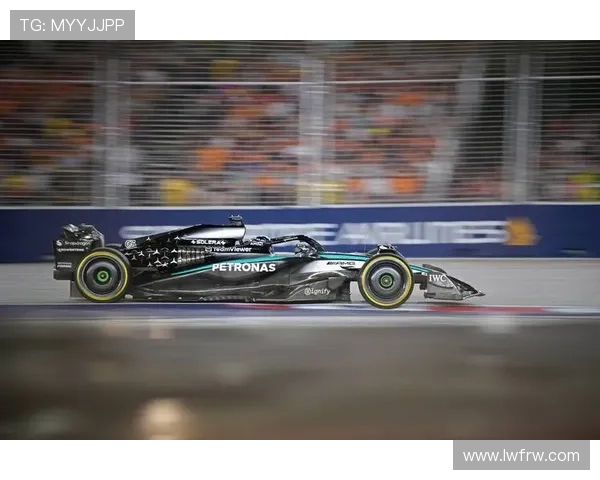 F1赛季大变局:新规则公布引发车队策略调整与车手反响 F1赛季大变局:新规则公布引发车队策略调整与车手反响
