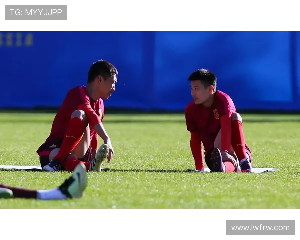 中国男足再度集结备战世界杯预选赛全力冲击晋级目标展现全新战斗面貌 中国男足再度集结备战世界杯预选赛全力冲击晋级目标展现全新战斗面貌