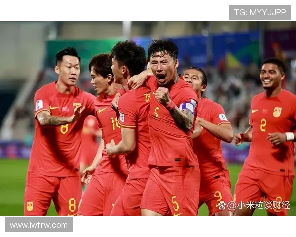 中国足球迎来新篇章 国足集训备战世界杯预选赛全力冲击亚洲强队 中国足球迎来新篇章 国足集训备战世界杯预选赛全力冲击亚洲强队