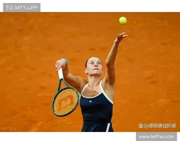 全球网球赛事新动向:年终总决赛激战正酣 明星选手争夺冠军荣耀 全球网球赛事新动向:年终总决赛激战正酣 明星选手争夺冠军荣耀