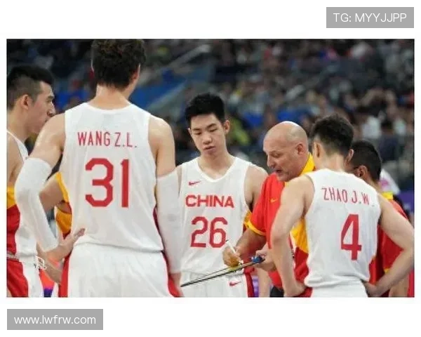 中国男篮逆袭战胜菲律宾,晋级亚洲杯四强,王哲林贡献关键表现 中国男篮逆袭战胜菲律宾,晋级亚洲杯四强,王哲林贡献关键表现