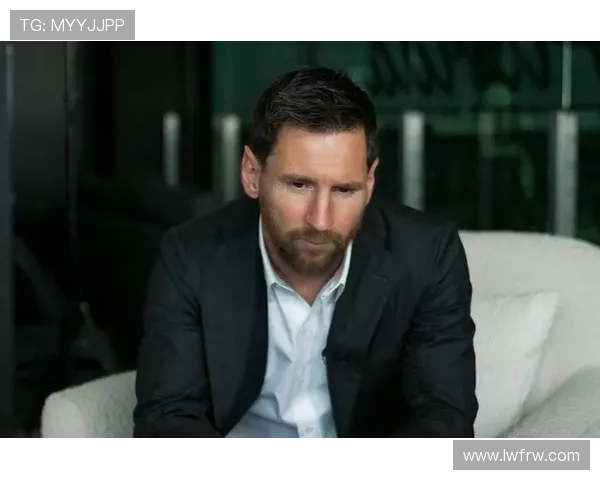 梅西重返巴萨传闻再起 俱乐部高层透露正与其团队接触 梅西重返巴萨传闻再起 俱乐部高层透露正与其团队接触